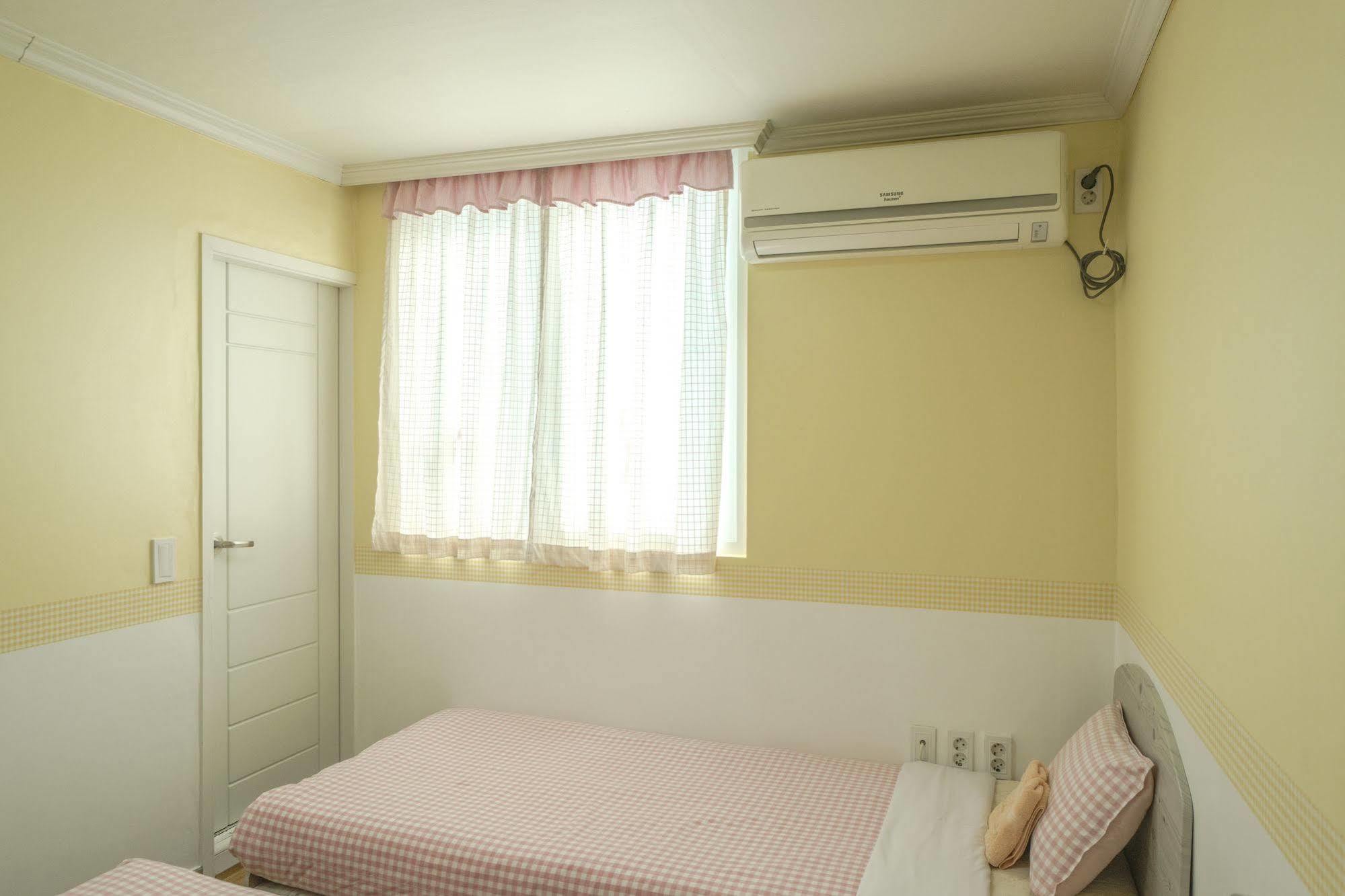 Dalkom Myeongdong Guesthouse Seoul Exteriör bild